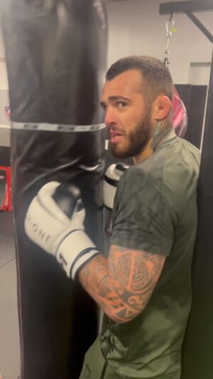 Laureano Staropoli Instagram - Fucking Monday