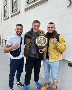 Laureano Staropoli Instagram - Sin palabras, el mejor día de mi vida.

Gracias @leomessi sos el único ídolo que tengo.

Estoy muy orgulloso de mi. Porque estuve por abandonar este deporte hace un tiempo atrás. Y algo adentro mío me dijo que siga. Que me esperaban cosas grandes.

Las buenas llegaron y llegaron para quedarse ✨