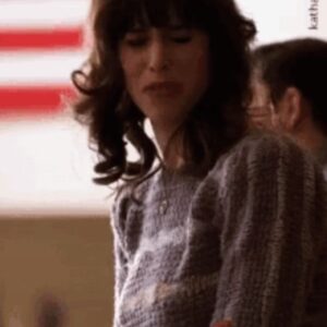 Lauren Kelston Instagram - That feeling when... you’re a gif 🤣
.
#oitnbfans @oitnb #oitnb #oitnb6 #season6 #youngbarb #teambarb #dblock #laurenkelston