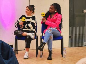Lauren Layfield Instagram - Halfway through our week of special Life Hacks shows on @bbcradio1. We’ve been in Luton doing some lush panels talking about mental health, money, health and safety, all ahead of Radio 1’s Big Weekend. On the radio this week 8-10pm💜
