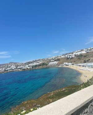 Laurence Leboeuf Instagram - Mykonos ☀️you got me