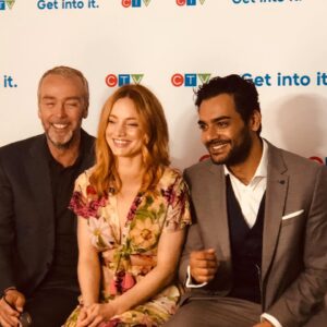 Laurence Leboeuf Instagram - So happy and proud to join the CTV family with our new series Transplant with these two amazing guys who I feel I’m gonna have a crazy blast with 🙏💫 Terriblement heureuse et fière de me joindre à la grande famille de CTV avec notre nouveau projet Transplant en compagnie de mes collègues avec qui j’ai déjà énormément de plaisir ☀️🥳🙌