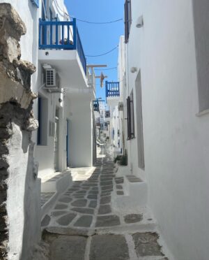 Laurence Leboeuf Instagram - Mykonos ☀️you got me