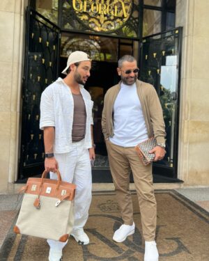 Laurent Correia Instagram - Paris with friends, love & shopping 🗼🇫🇷
What else ?