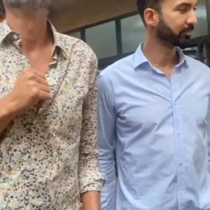 Laurent Kerusoré Instagram - A jamais les premiers. Pas de mot pour décrire ce que je ressens aujourd’hui… un seul me vient à l’esprit… « Merci »pour toutes ces années de bonheur absolu. « Plus belle la vie » c’est notre histoire d’amour… ce lien indéfinissable qui pendant 18 ans nous a rassemblé autour des fabuleuses histoires des Mistraliens. Merci aux téléspectateurs pour leur soutien et leur amour. Vous êtes mes idoles. @pblvofficiel @newen_studios @francetelevisions @agence_sophielemaitre #♥️#💪🏻