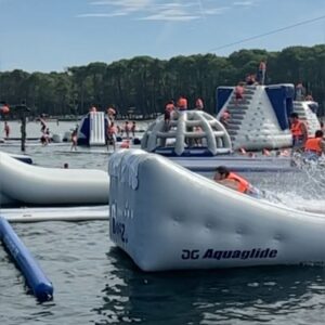 Laurent Maistret Instagram - Super journée riche en acrobaties aquatiques plus ou moins réussies.. 😂