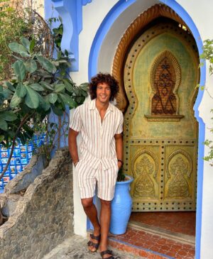 Laurent Maistret Instagram - Chefchaouen, la ville bleue 🔵 au Maroc 🇲🇦

#travel #chefchaouen #maroc #marocco #selected