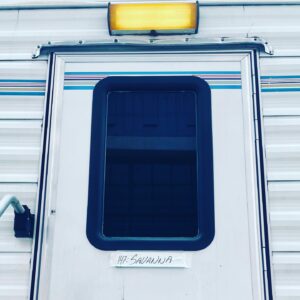 Laurie Fortier Instagram - Different name. Different place…same good time 
😉❤️🎬
@foxstudiolot 
.
.
. 
#work #newgig #tv #gypsylife #newcharacter #gueststar #onset #actress #actor #love #actorslife #la #onlyonelife