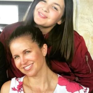 Laurie Fortier Instagram - always late to the party on these things but couldn’t forget this girl! Love you Kate ❤️
#nationaldaughtersday 
.
.
.
#mothersanddaughters #babygirl #girlmom #girlmomlife #teenager #teenagegirls #godhelpme #lol 
#onlyonelife