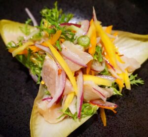 Lawrence Duran Instagram - Yellowtail Ceviche 
Onion/ Mango/ Bell pepper/ Serrano/ Frisée/ Endive/ Chili flakes/ Lime/ Fleur de sel .
.
.
.
.
.
.
#Simple #Lunch #Yellowtail #Ceviche #FunFood #PicOfTheDay #FoodPorn #Peru #Chef #PrivateChef #WahlbergChef #Blessed