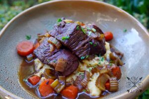 Lawrence Duran Instagram - #ComfortFood
Red wine braised filet over garlic smashed baby potatoes
.
.
.
.
.
.
.
.
#FunWithFood #HomeCooking #Comfort #PrivateChef #WahlbergChef #Family #Blessed