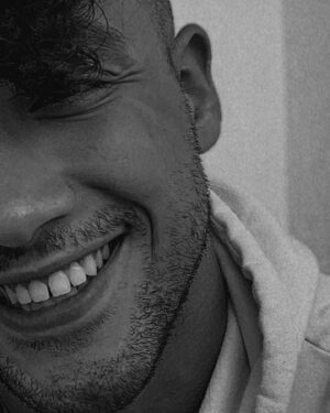 Lawrran Couto Instagram - Acho que quero começar o ano sorrindo…
2K23💫