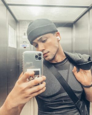 Lawrran Couto Instagram - Photo dump Day&Night