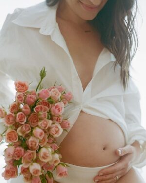 Lea Michele Instagram - The most beautiful Mother’s Day today, holding my son who made me a mama…and carrying my daughter. 💕💐