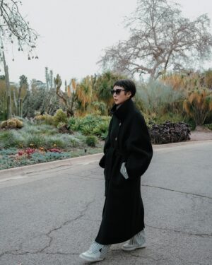 Leaf Yeh Instagram - 來到魔幻的地方🌵

Come to a mysterious place
-
Outfit Maca kaka
Accessories @aisle_by_abcense 
Photo @tracy.lifestory 

#huntingtonpark #dessert #la