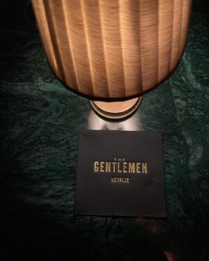 Leah McNamara Instagram - This time last week at @thegentlemen premiere, still can’t stop smiling! Thank you for all the love on the show, delighted to have been a small part of its wacky and wonderful world 🤍☘️