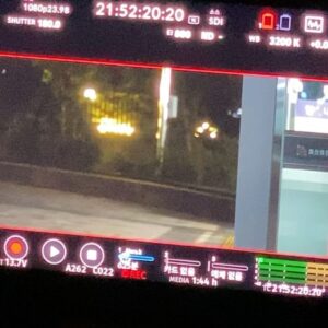 Lee Bom-so-ri Instagram - -
3-4화 내내 우느라 고생한
내사랑 한봄😭🩷🩷🩷🩷🩷
우리 봄이 이제 꽃길만 걷게 해주세오…🥹🌸

그리고 드디어 한국에 온 지원이!!!!!!!
과연 5-6화에는 어떤 일이 펼쳐질까요❓
다음 주 월.화요일도 잊지말고 야사 타임!!!!!🤙
-
#균형잡느라힘들었던집채만한가방
#언제나예쁜우리봄이
#할머니하고처음이자마지막씬ㅠ
#야한사진관 #많관부 !!!