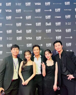 Lee Byung-hun Instagram - #콘크리트유토피아 #CONCRETEUTOPIA 
#tiff #TorontoInternationalFilmFestival