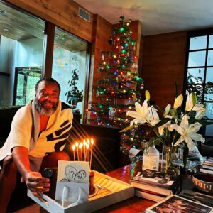 Lee Daniels Instagram - 62 years around the sun has brought me to my knees with humility and gratitude .. Covid kept my kids away for the 2nd birthday / Christmas but FaceTime rocks! Merry Christmas & Happy Holidays everybody ….Sending LOVE & THANKS for the birthday wishes ♥️🎂🎄!!!