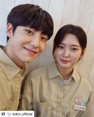 Lee Eun-sang Instagram - #Repost @koktv_official 
・・・
솔앤펍에서 다시만난 하운X지서?!
이것은 데스티니?...💜

[파트타임 멜로]
콬TV 유튜브 매주 수/목 오후6시 👉 1-6화 공개
Seezn 매주 수/목 오전11시 선공개 👉1-12화 독점 공개

#파트타임멜로 #PartTimeMello
#한수아 #다원 #민수화 #이은상 #하종우 #문지후 #SF9
#Kdrama #webseries #콬TV #시즌 #Seezn