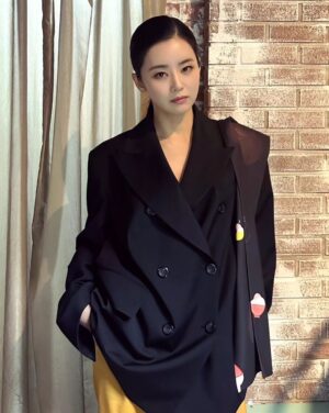 Lee Ga-ryeong Instagram - 매니져 사진 굿ㅋ