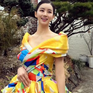 Lee Ga-ryeong Instagram - @kimmisook_wedding_official 
@heill_official