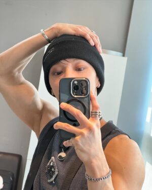 Lee Gi-kwang Instagram - Today's Switch On