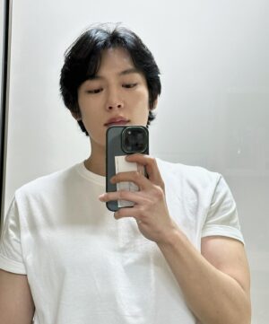 Lee Gi-taek Instagram - 그냥그냥