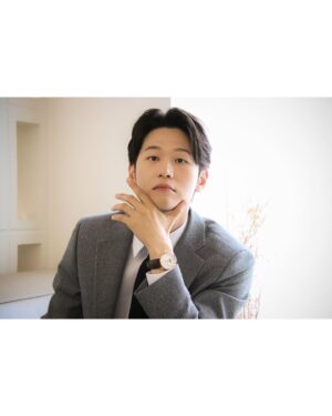Lee Hak-ju Instagram - 현존하는 시계 브랜드 중 가장 오랜 역사를 지닌 하이앤드워치 브랜드 #블랑팡 의 빌레레 컴플리트 캘린더와 함께 했습니다
감사합니다 (--)(__) 꾸벅

#광고 #Blancpain1735 #BlancpainVilleret #Villeret #블랑팡 #빌레레