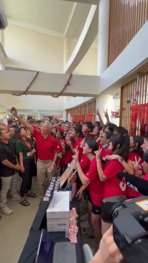 Lee Hsien Loong Instagram - Had a great time at @njc.funtasia today!

Kudos to @nationaljc and their partner organisation, Eden School and Eden Centre for Adults under the Autism Association of Singapore (AAS), for organising this charity carnival. The funds raised will help Eden Centre for Adults to support programmes for adults on the autism spectrum.

It is also NJC’s 55th anniversary this year. As an alumnus, I am proud to see how much the school has progressed. Meeting and interacting with the many young and enthusiastic NJC students today, energised and cheered me. I hope you will live your life with passion, work hard, and excel beyond your academic pursuits. 

My heartfelt congratulations to NJC on your 55th anniversary and successful carnival, and I wish you many more good years ahead! – LHL

(PMO Video by Jeline Chia)