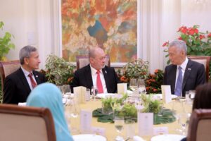 Lee Hsien Loong Instagram - Glad to meet His Majesty Sultan Ibrahim Sultan Iskandar (@officialsultanibrahim), Malaysia’s Yang di-Pertuan Agong, this morning. Today is also a special date for both of us: on this day two years ago, Sultan Ibrahim conferred on me the Dato’ Sri Paduka Mahkota Johor, Johor's highest honour.

Singapore and Malaysia share a close friendship, underpinned by historical ties and strong relationships between our governments and businesses. In January, PM @anwaribrahim_my and I observed the completion of the Johor Bahru-Singapore Rapid Transit System (RTS Link) connecting span and witnessed the signing of the Johor-Singapore Special Economic Zone (JS-SEZ) MOU.

President @tharman.sg will be hosting the Sultan to a State Banquet tonight. Tomorrow Sultan Ibrahim will visit the @parl_sg and and be briefed on how the Thomson-East Coast line connects with the RTS Link. I wish the Sultan a fruitful visit! – LHL

([1] MCI Photo by Ngau Kai Yan, [2-3] MCI Photos by Lim Sin Thai)