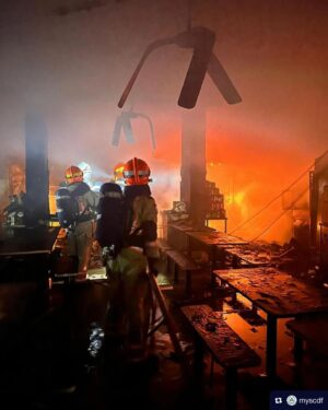 Lee Hsien Loong Instagram - A fire broke out at the coffeeshop at Block 407 Ang Mo Kio Avenue 10 at around 2:40am today. 

I visited the site this morning, and spoke to the owner, and some of the affected residents who lived above the coffeeshop. The coffeeshop was badly damaged, but thankfully no one was seriously injured. 

Luckily, the fire was put out quickly by the SCDF, and did not spread to the wet market and food centre next to it. 

Also luckily, the owner had fire insurance. This incident reminds us of the importance of having insurance too for our homes (even after the mandatory period), so that if we are caught in similar circumstances, we will still have some protection and help. And if you own a wet market or cooked food stall, please protect it, and yourself, with fire insurance too!

My thanks to @myscdf and @singaporepoliceforce for putting out the fire and evacuating our residents safely, as well as the grassroots leaders, @singaporehdb and @amktowncouncil who are looking after the affected residents and business owners. – LHL