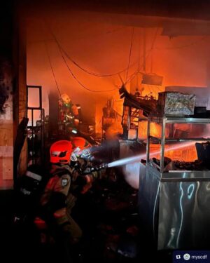 Lee Hsien Loong Instagram - A fire broke out at the coffeeshop at Block 407 Ang Mo Kio Avenue 10 at around 2:40am today. 

I visited the site this morning, and spoke to the owner, and some of the affected residents who lived above the coffeeshop. The coffeeshop was badly damaged, but thankfully no one was seriously injured. 

Luckily, the fire was put out quickly by the SCDF, and did not spread to the wet market and food centre next to it. 

Also luckily, the owner had fire insurance. This incident reminds us of the importance of having insurance too for our homes (even after the mandatory period), so that if we are caught in similar circumstances, we will still have some protection and help. And if you own a wet market or cooked food stall, please protect it, and yourself, with fire insurance too!

My thanks to @myscdf and @singaporepoliceforce for putting out the fire and evacuating our residents safely, as well as the grassroots leaders, @singaporehdb and @amktowncouncil who are looking after the affected residents and business owners. – LHL