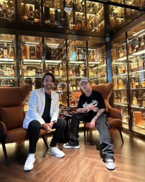 Lee Hwi-min Instagram - Hong Kong ‼️
Thanks for having me @adriancheng & @k11artus