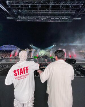Lee Hwi-min Instagram - Two things i care about:My family and my team @h1ghrmusic And S/O to my forever boss @moresojuplease
@rollingloud.th