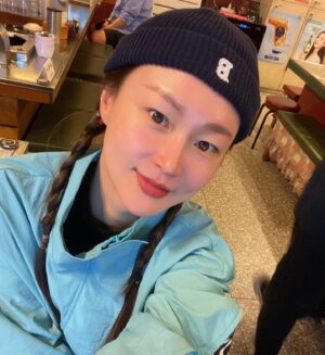 Lee Hye-jung Instagram - 기분좋은 어느날 요즘 🧡