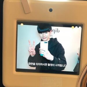 Lee Hyun-jun Instagram - ✌️