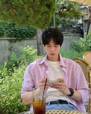 Lee Hyun-jun Instagram - ☺️