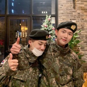 Lee Hyun-jun Instagram - 조금만 더 힘내자구 💪🏻
