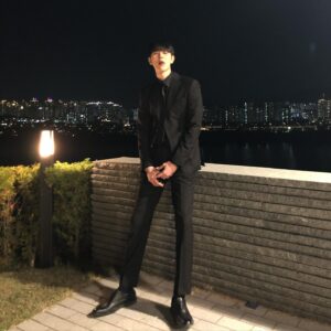 Lee Hyun-jun Instagram - 밤