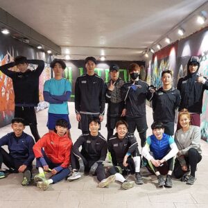 Lee Hyun-jun Instagram - 저승을 잠깐 다녀왔습니다.
