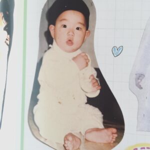 Lee Hyun-jun Instagram - 😮 지금 기억으론 난 애기 때 부터 피리춤을 췄던것 같다.