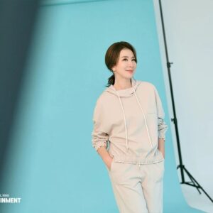 Lee Il-hwa Instagram - #윤순영패션 

#2023 
#여름