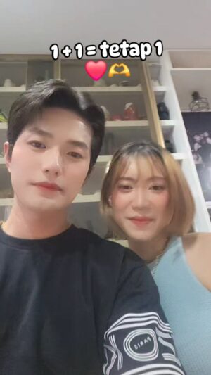Lee Jeong-hoon Instagram - Percaya ga kalau 1   1 itu bukan 2 tapi ........tetap 1 karena makin ❤️🫶

Kalau kalian 1   1 itu tetap 1 atau 2 ??