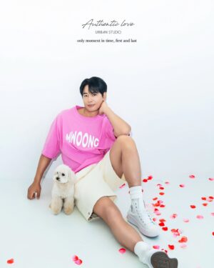 Lee Ji-hoon Instagram - #화보

b컷인디도 이리 잘 나와도 되나?
자랑좀 하겠습니다 ❤️

Magazine : #웨딩H
@weddingh_magazine

스튜디오 : 어반스튜디오 @urbanstudio_official

드레스 : 메종클로이
@maision_cloi

뷰티샵 : 헤움
@heumm.official

스플렌디노 @splendino_official

영상은 #웨딩미
@weddingme_official
@weddingme_han

@happymarried_official 해피메리드
@bongku_married 봉드

스타일리스트 : 정부자
@richmakeup_ jungbooja 

플라워 :  #닉스플로스 @nisflos