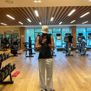 Lee Ji-hoon Instagram - 🕴🏻soon---!