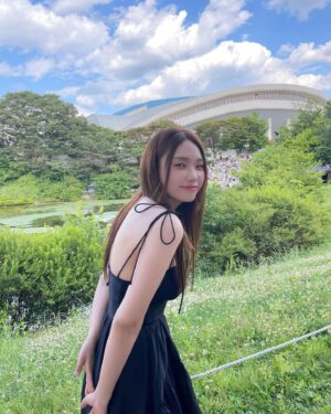 Lee Jin-ah Instagram - Seoul Jazz Festival 🤍🧸너무 재밌었어용:) 멋진 밴드 와 관객 여러분 반가웠어요🙏🏻💕가나초콜렛 감사합니다 🍫
