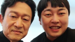 Lee Jin-ho Instagram - 오늘 아형고에 오랜만에
다시 전학 왔어요 🤭

드디어 응수쌤과 함께 
아는형님에!!

오늘밤 9시 jtbc 아는형님 많이 봐주세요^^