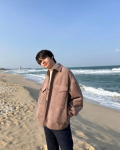 Actor Lee Jin-hyuk HD Instagram Photos and Wallpapers April 2024