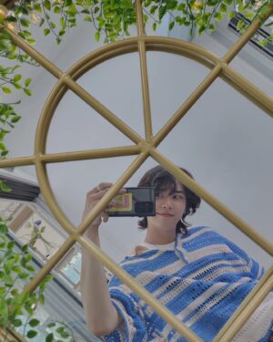 Lee Jin-hyuk Instagram - Man in the mirror😉
